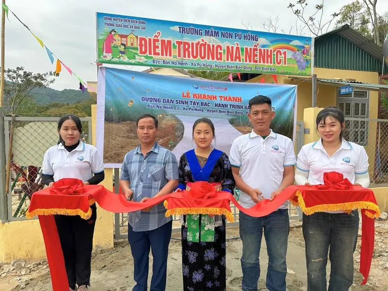 Hình ảnh trừu tượng về sự kết nối và tin cậy, thể hiện tầm nhìn của qq88 trong việc xây dựng cộng đồng cá cược văn minh.